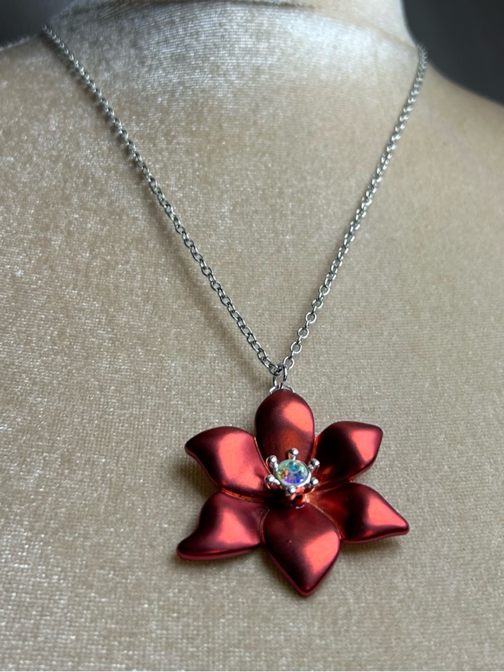 Chunky Red Flower statement Pendant Necklace
